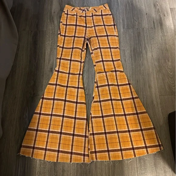 NWT We The Free Float On Flare Corduroy Plaid print 27 - Picture 1 of 6